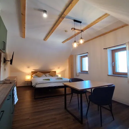 Pod štěpánkou Apartamento