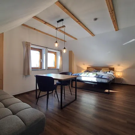 Pod Stepankou Апартаменты