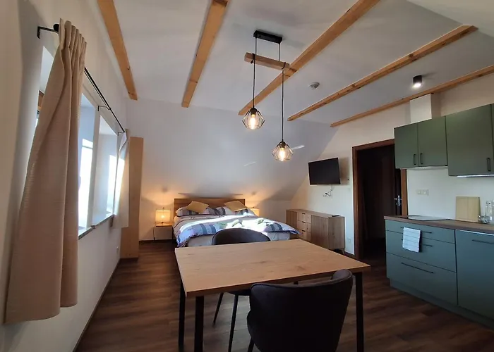 Apartment Pod Stepankou Korenov