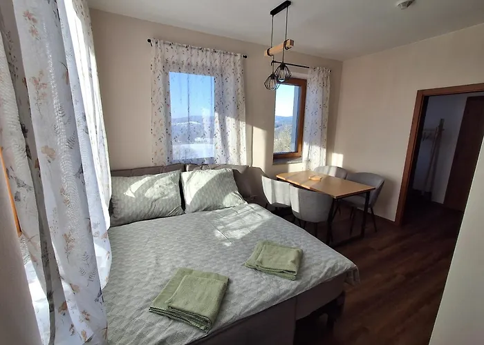 Apartment Pod Stepankou Korenov